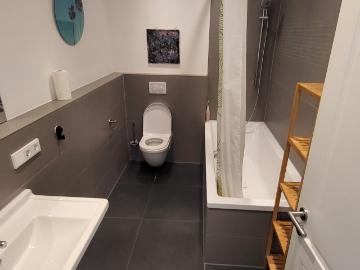 Beautiful Maisonette in Friedrichshainer Nordkiez + parking spot