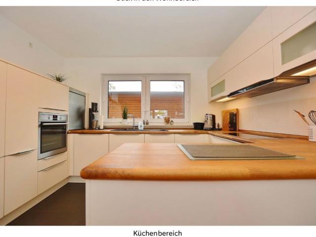 Beautiful mid terrace house with a garage in Wolfsburg Laagberg behind TSV Wolfsburg