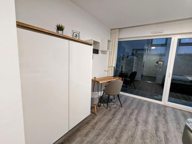 Beautiful new build apartment in a prime Cologne location, Koln Amsterdam Apartments for Rent