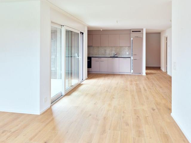 Beautiful new 3.5 room apartment available from 1 June 2026