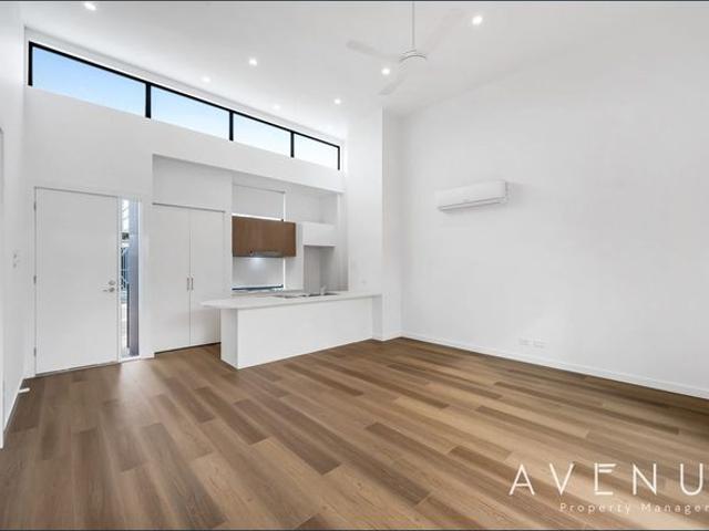 Beautiful near new home in Oakden Rise!