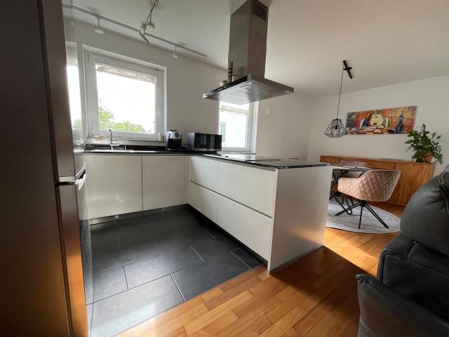 Beautiful & Smart 2 Room Apartment to Feel at Home in Southern Munich, Munchen Amsterdam Apartments for Rent