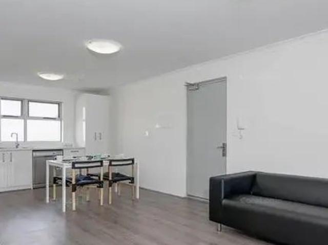 BEAUTIFUL, SECURE, FURNISHED APARTMENT