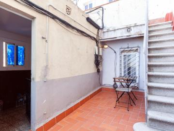 Beautiful single bedroom close to Facultat de Biblioteconomia i Documentació Universitat de Barcelona