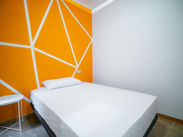 Beautiful single bedroom adjacent to Camp Now