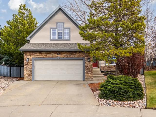 Beautiful Single Family Home in Top School District! — 5 Bedrooms House