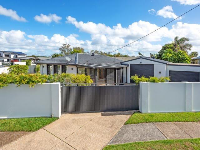 Beautiful Single level Home Packed with Character & Convenience PRICED TO SELL