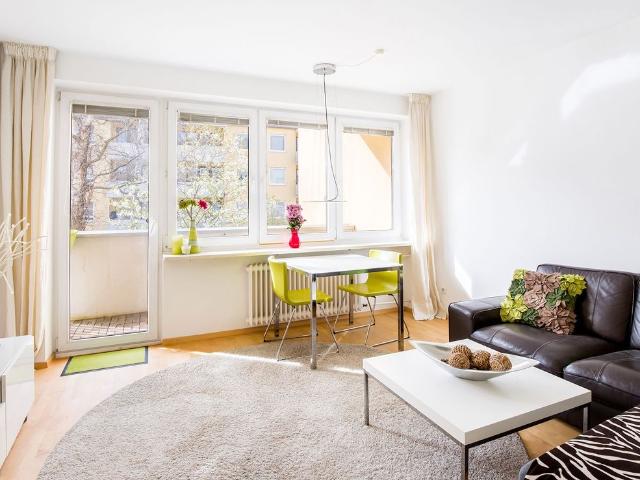 Beautiful & spacious 2 room apartment, Munchen Amsterdam Apartments for Rent