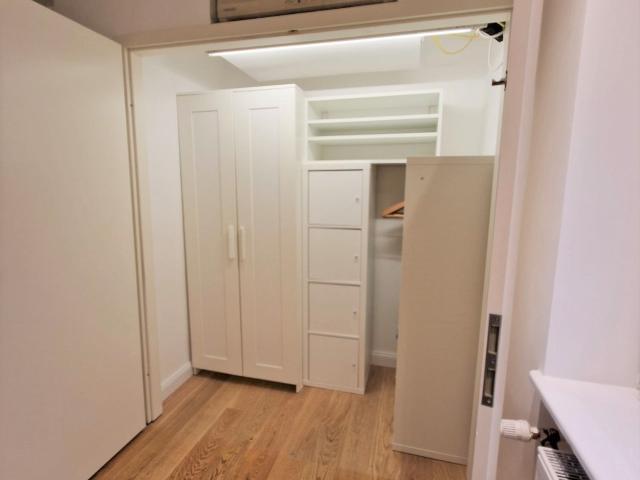 Beautiful Spacious Apartment in Frankfurt Westend 2 bedrooms kitchen, elevator, big balcony, quiet, Frankfurt Amsterdam Apartments for Rent