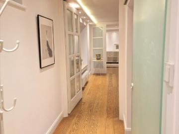 Beautiful Spacious Apartment in Frankfurt Westend 2 bedrooms kitchen, elevator, big balcony, quiet, Frankfurt Amsterdam Apartments for Rent