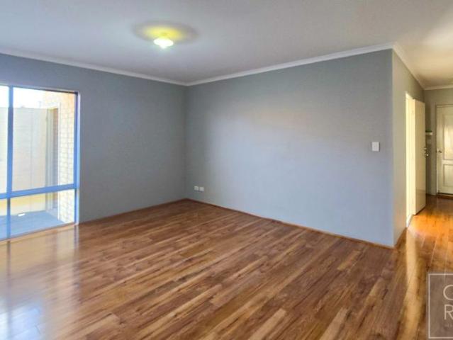 Beautiful, Spacious, Easy Care Maintenance, 3 Bedroom, 2 Bathroom Family Home