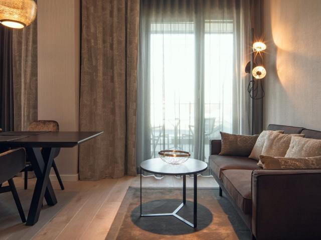 Beautiful, spacious suite in Stuttgart, Stuttgart Amsterdam Apartments for Rent