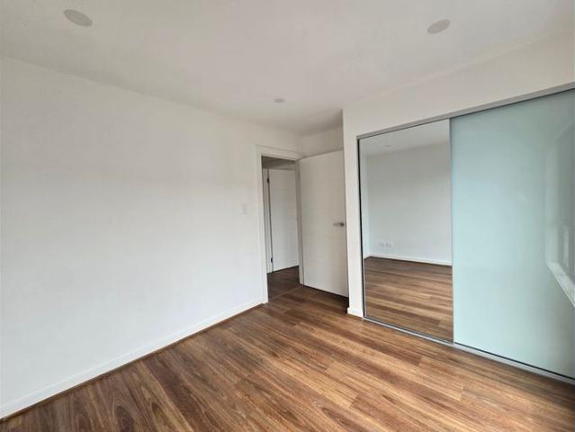 Beautiful Spacious Townhouse in a Prime Location