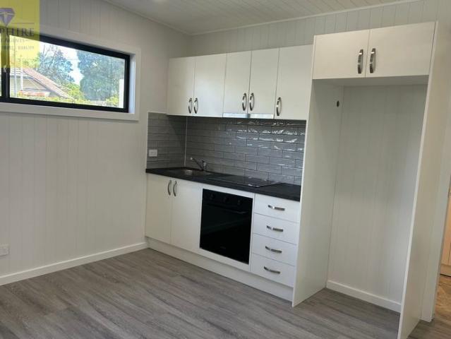 Beautiful studio available for rent, including electricity and water. rent will be 490 per week from 01 jan 2027