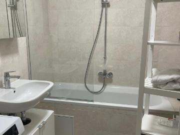 Beautiful studio close to park Wien, Vienna Amsterdam Apartments for Rent