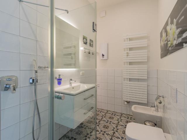 Beautiful Studio Flat in Charlottenburg Halensee, Berlin Amsterdam Apartments for Rent
