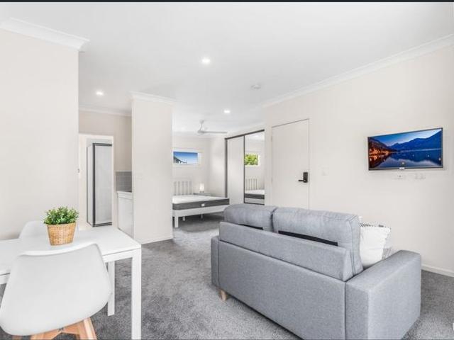 BEAUTIFUL STUDIO UNIT IN BALD HILLS