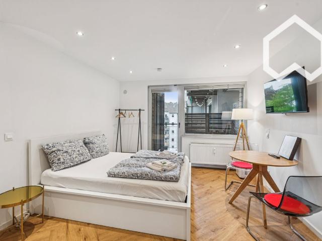 Beautiful suite located in Köln, Koln Amsterdam Apartments for Rent