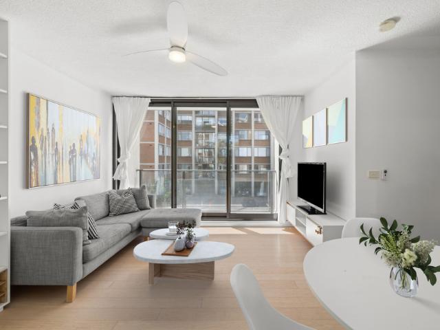 Beautiful Park Side Two Bedroom Apartment
