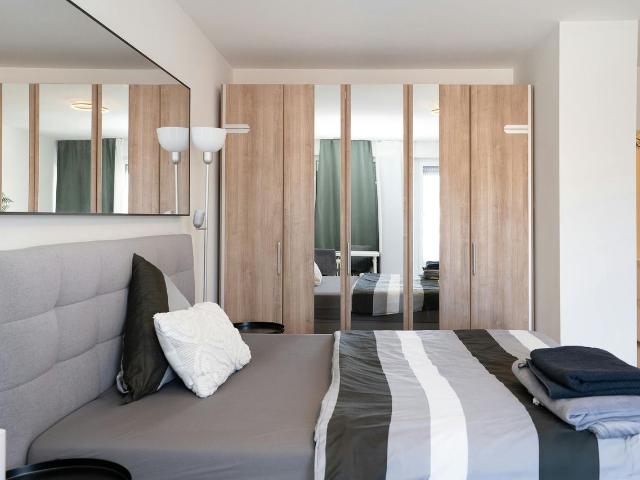 Beautiful, perfect apartment with big balcony Joergstraße München, Munchen Amsterdam Apartments for Rent