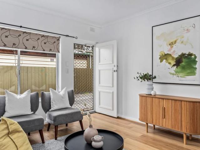 Beautiful Presentation and Delightfully Situated!