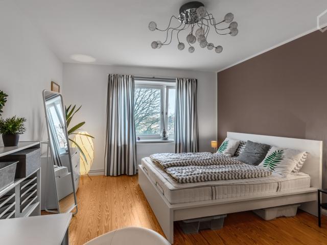 Beautiful, pretty flat in Hamburg Nord, Hamburg