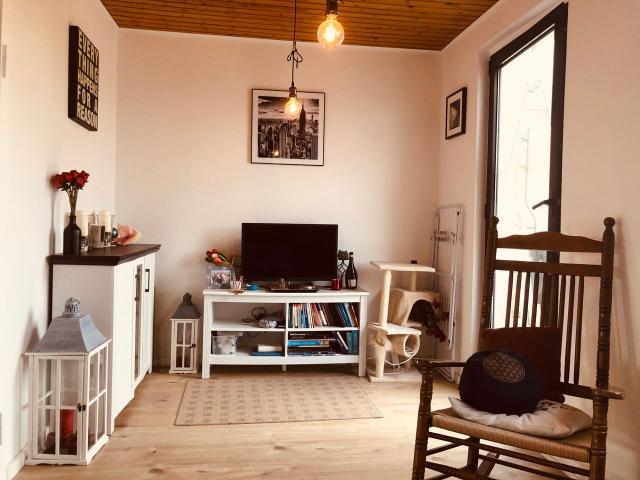 Beautiful, quiet apartment with terrace in central Unterbilk, Dusseldorf Amsterdam Apartments for Rent
