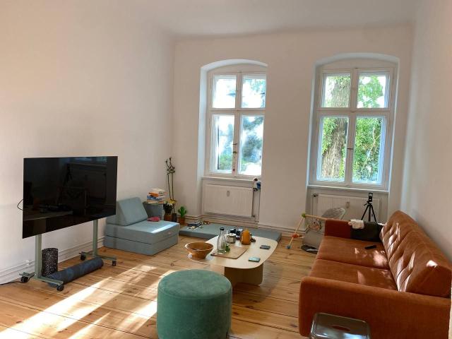 Beautiful & Quiet Kreuzkölln Altbau Sublet