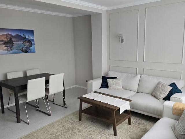 Beautiful & quiet home