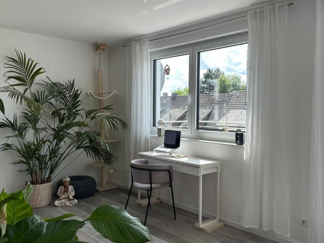 Beautiful, quiet studio in Hameln, Hameln Amsterdam Apartments for Rent