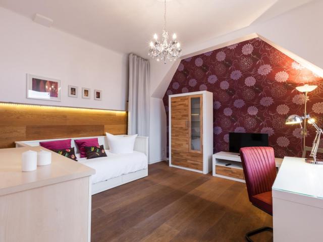 Beautiful room in a private house