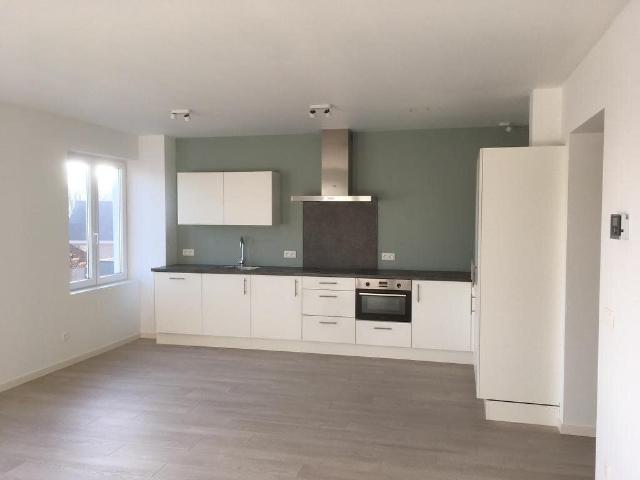 Beautiful renewed apartment with 1 bedroom + Study, EPC A