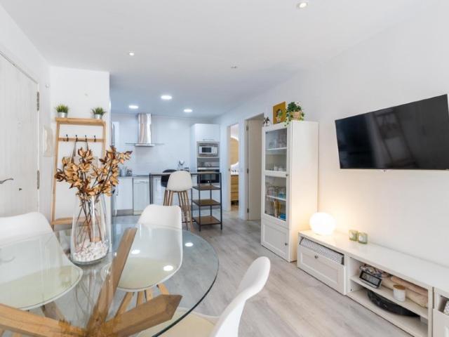 Beautiful renovated apartment with sea view in Cala Vinyes