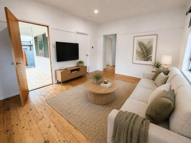 BEAUTIFUL RENOVATION | SOPHISTICATED LIVING READY TO IMPRESS!