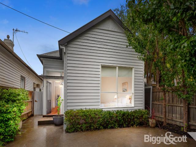 Beautiful Richmond Cottage!