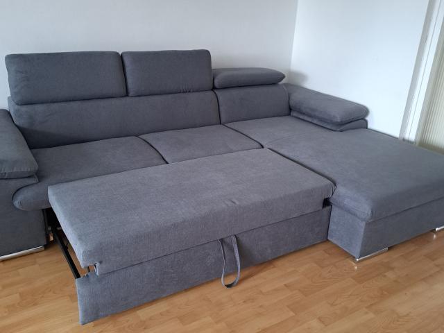 Beautiful & wonderful Appartment Eimsbüttel near Airport und Tiebarg spacious and modern, with balcony
