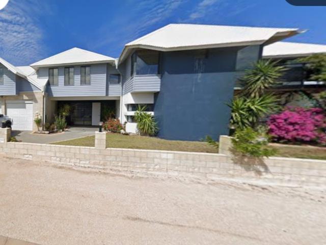 Beautiful Waterfront Large Home