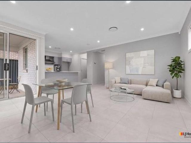 BEAUTIFUL WELL APPOINTED 4 BEDROOM HOME