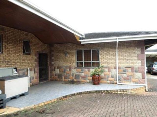 beautiful well priced house with two.