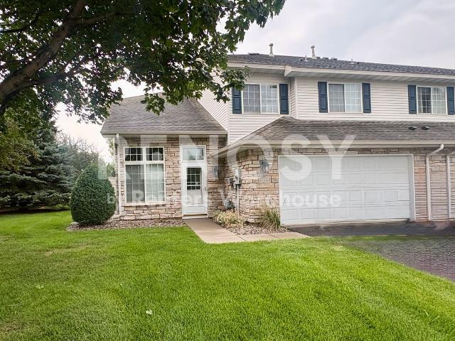 Beautiful Townhome Ready NOW!