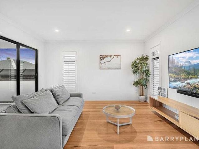 Beautiful townhouse, great location