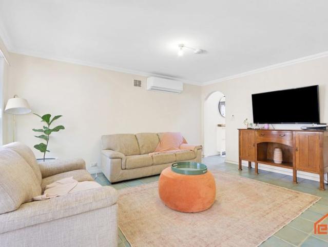 Beautiful Townhouse in Prime Location