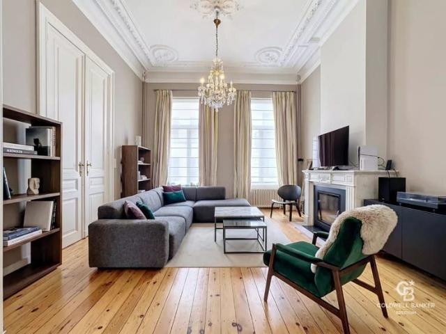 Beautiful, tastefully renovated house approx. 347 sq. m. /
