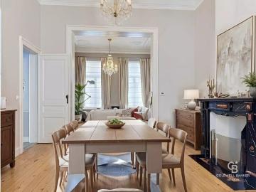 Beautiful, tastefully renovated house approx. 347 sq. m. /