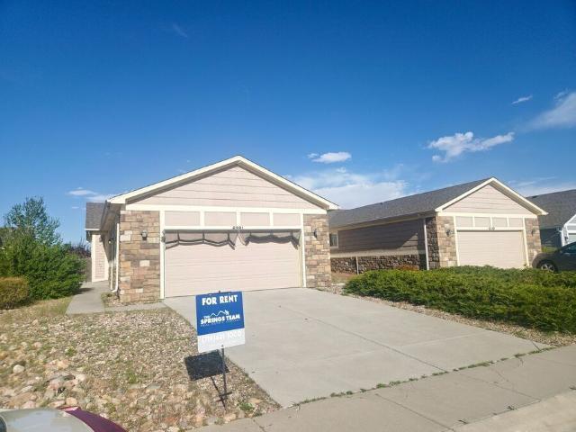 BEAUTIFUL THREE BD HOME IN PEYTON ! Security Deposit Waiver Available