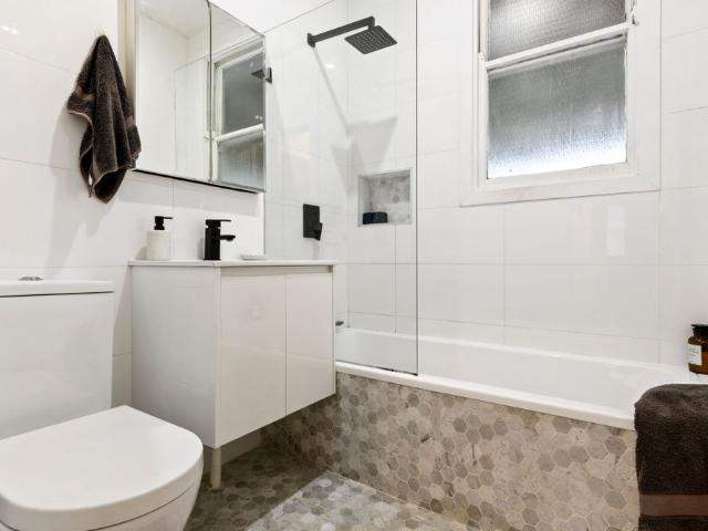 Beautiful Three Bedroom Heart of Pennant Hills!