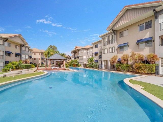 TWO BEDROOM UNIT IN IDALIA