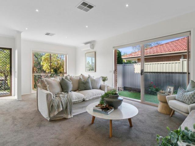 Beautiful Two Bedroom Villa in a Stunning Garden Setting