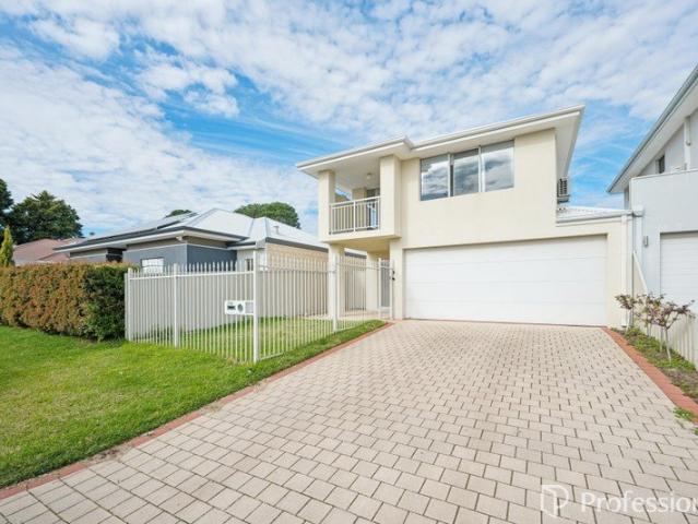 Beautiful Two Storey 4 Bedroom Family Home