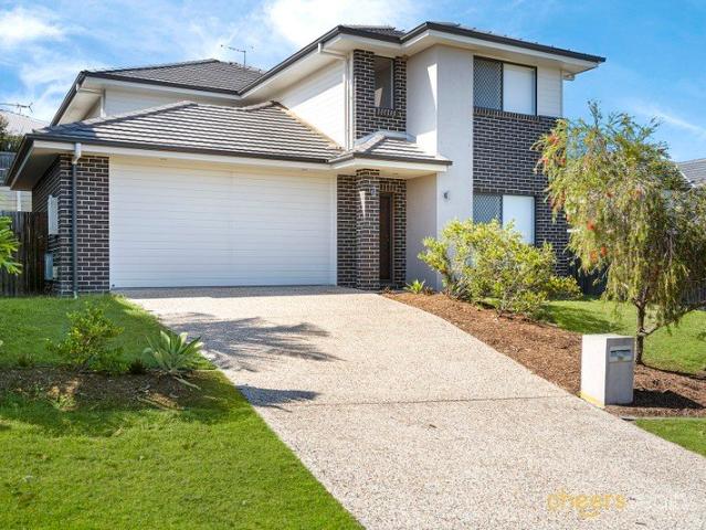 Beautiful two storey home in Springfield Lakes